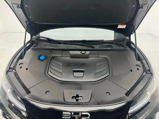 BYD Seal 06 GT — Фото автомобиля 10