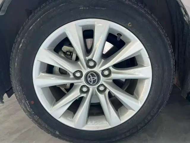 Toyota Corolla — Фото автомобиля 17