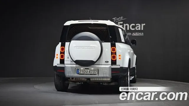 Land Rover Defender Defender (L663) — Фото автомобиля 4