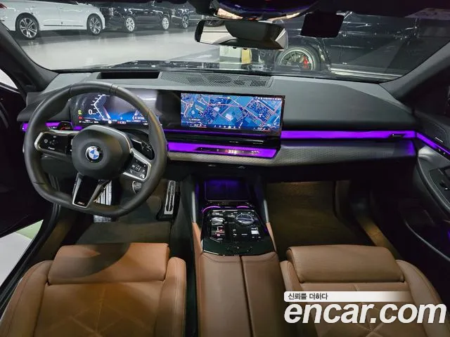 BMW 5-Series 5 серия (G60) 530i xDrive M Sport — Фото автомобиля 12