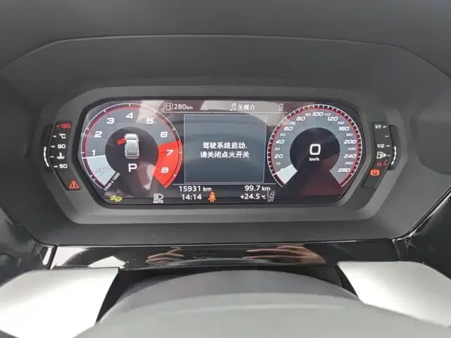 Audi Audi A3 2025 Sportback 35TFSI Flying Premium — Фото автомобиля 13