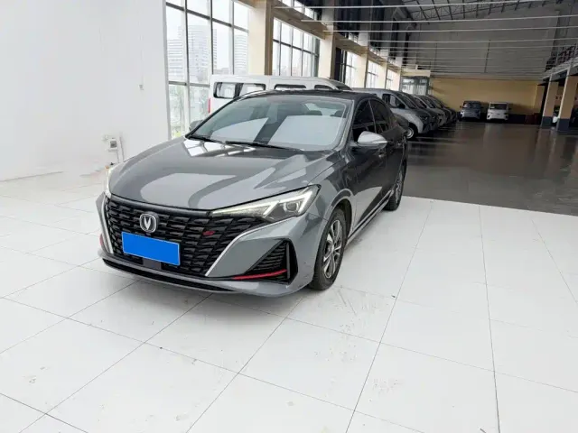 Changan Eado — Фото автомобиля 2
