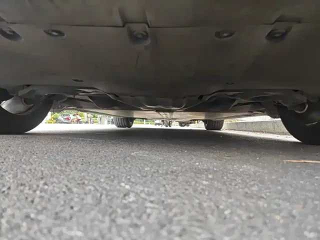 Tesla Model Y — Фото автомобиля 24