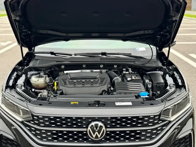 Volkswagen Passat — Фото автомобиля 21