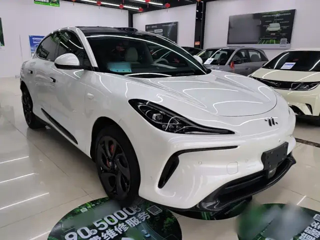 IM Motors LS6 — Фото автомобиля 3