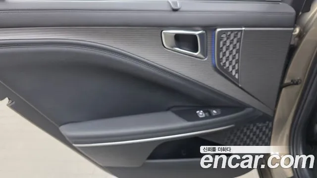 Kia K8 (New) Hybrid — Фото автомобиля 14