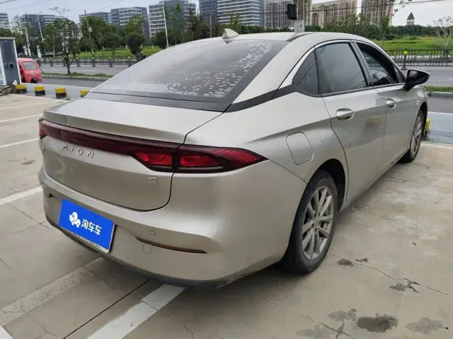 GAC Aion S — Фото автомобиля 3
