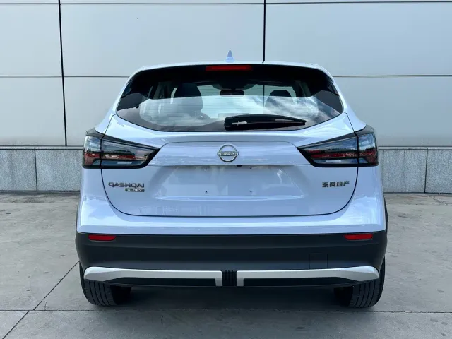 Nissan Qashqai — Фото автомобиля 5