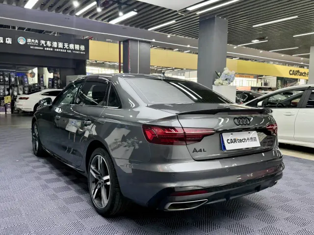 Audi A4L — Фото автомобиля 12