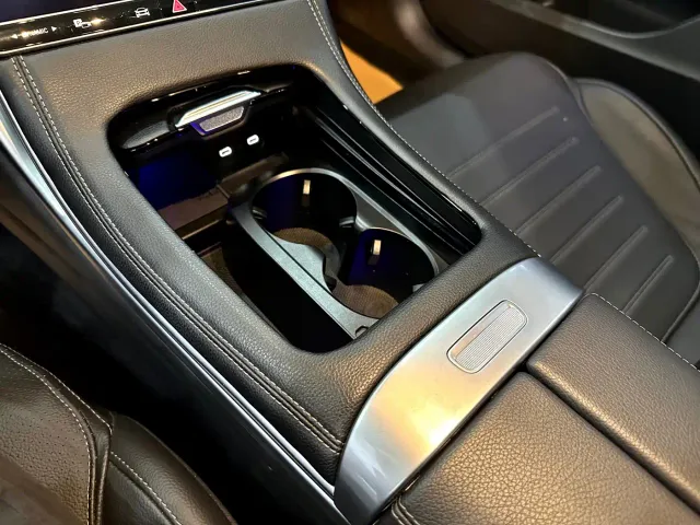 Mercedes-Benz C-Class — Фото автомобиля 15