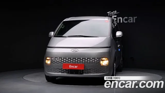 Hyundai Staria — Фото автомобиля 3