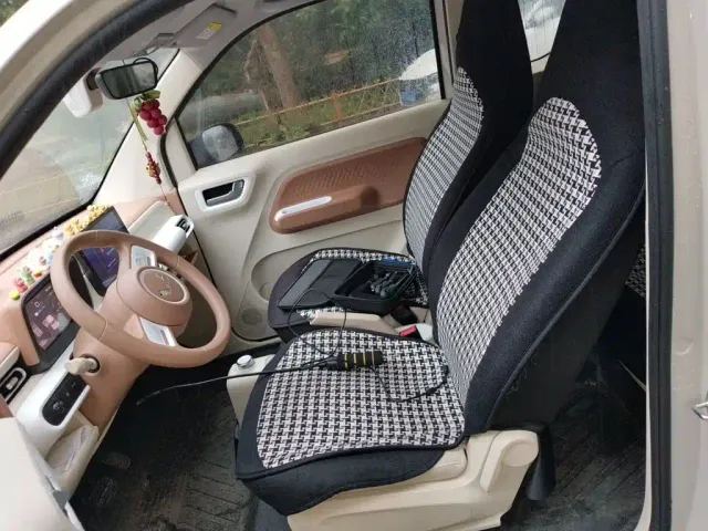 Wuling Hongguang Mini EV — Фото автомобиля 11