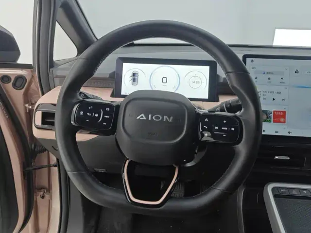 GAC Aion Y — Фото автомобиля 15