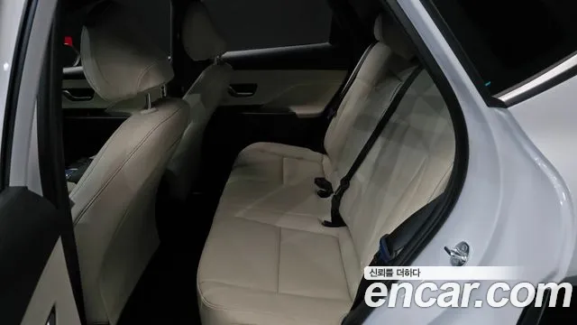 Hyundai Kona SX2 — Фото автомобиля 12