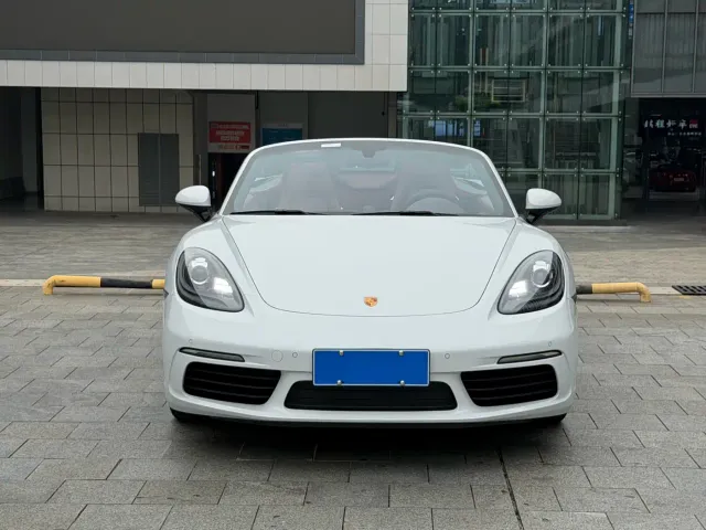 Porsche 718 — Фото автомобиля 2