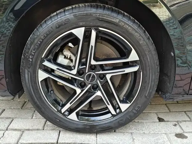 Roewe D7 — Фото автомобиля 7