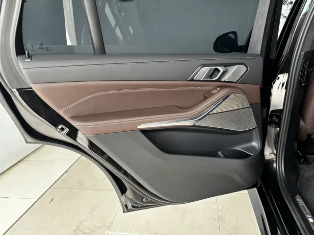 BMW X5 — Фото автомобиля 22