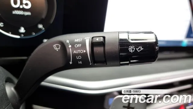 Hyundai Grandeur Grandeur (GN7) 3.5 LPG 2WD (Такси) — Фото автомобиля 16