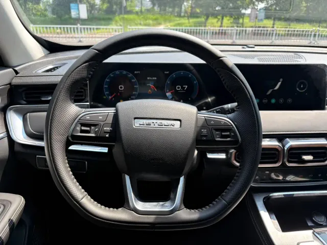 Jetour X70 Plus — Фото автомобиля 7