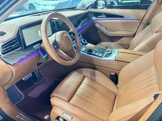 Hongqi H9 — Фото автомобиля 7