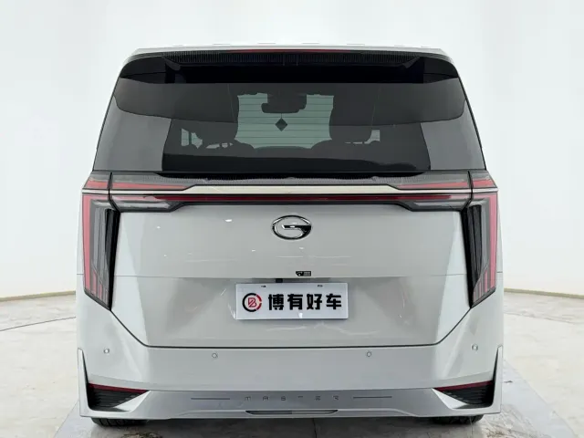 GAC Trumpchi M8 — Фото автомобиля 15