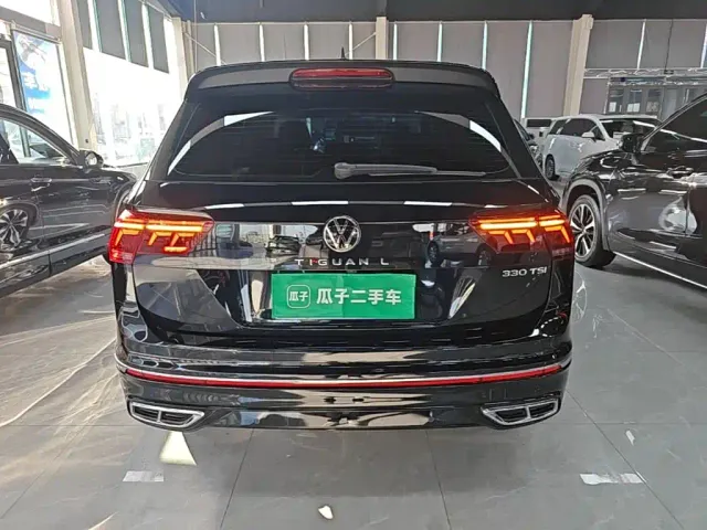 Volkswagen Tiguan L — Фото автомобиля 5