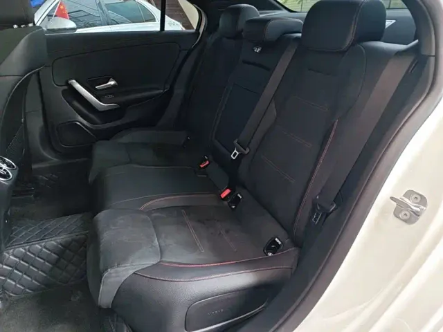Mercedes-Benz A-Class — Фото автомобиля 16