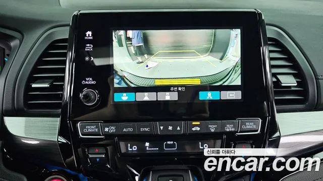 Honda Odyssey — Фото автомобиля 15