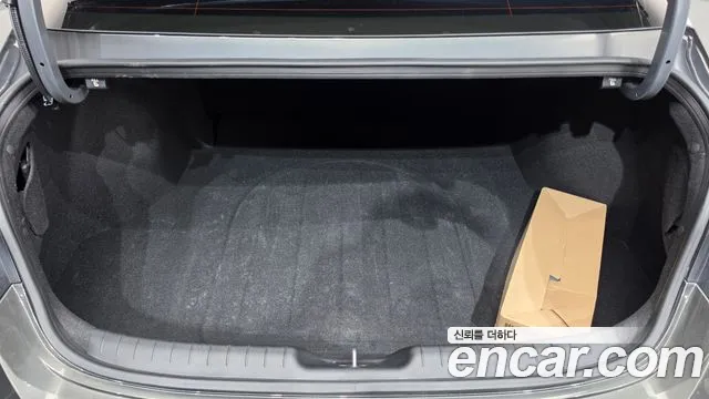 Hyundai Avante CN7 — Фото автомобиля 23