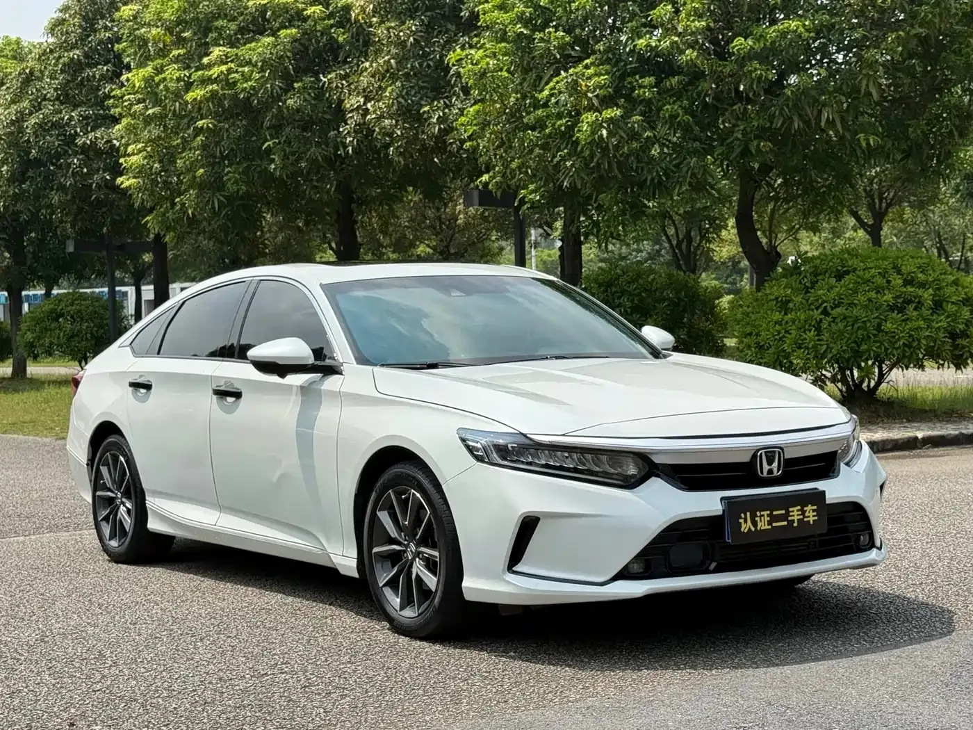 Honda Inspire 2023 260TURBO Delicate Edition — Фото автомобиля 3