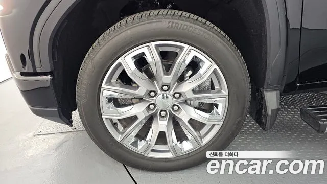 GMC Sierra — Фото автомобиля 5