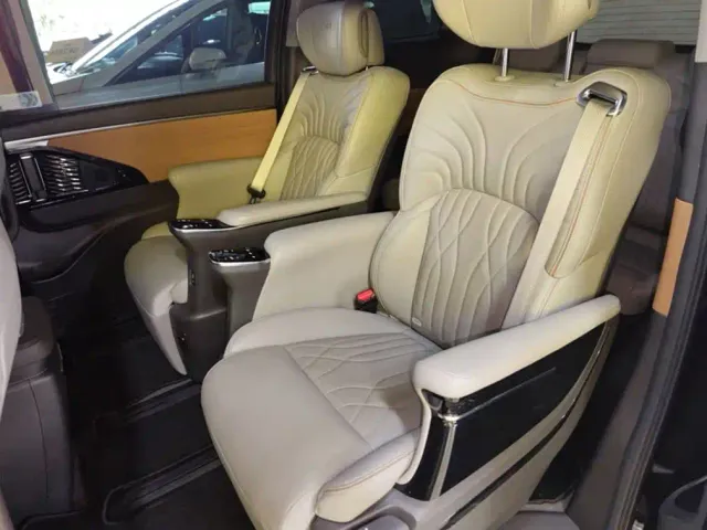 GAC Trumpchi M8 — Фото автомобиля 9