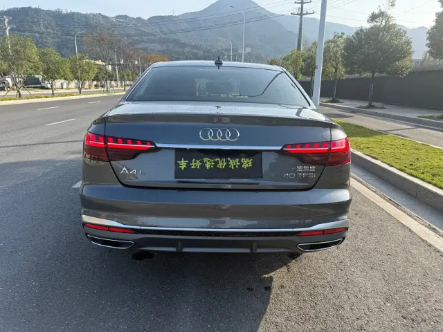 Audi A4L — Фото автомобиля 23