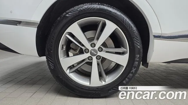 Genesis GV80 — Фото автомобиля 5