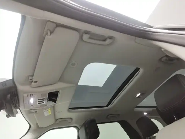 Land Rover Discovery — Фото автомобиля 14