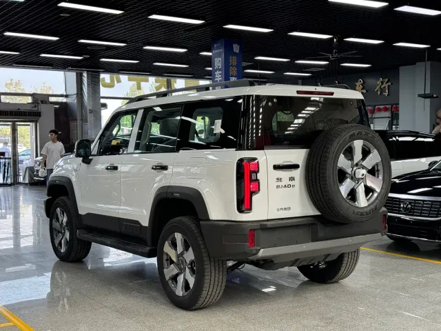 BAIC BJ40 — Фото автомобиля 13