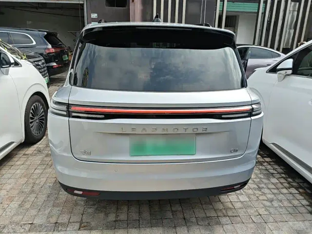 Leapmotor C16 — Фото автомобиля 5