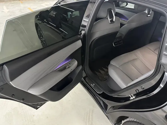 Nissan N7 — Фото автомобиля 16