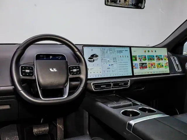 Li Auto Li Xiang L9 2025 Ultra Smart Renewal Edition — Фото автомобиля 23