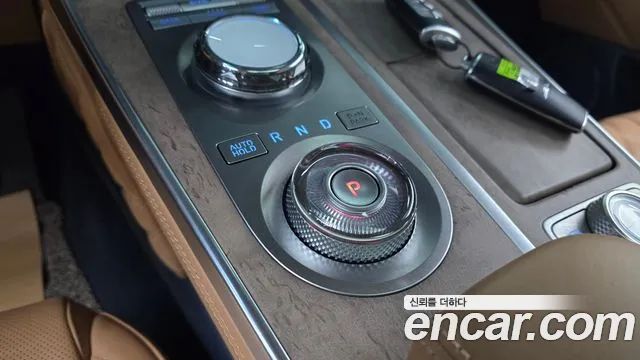 Genesis GV80 2.5T Бензин AWD — Фото автомобиля 9