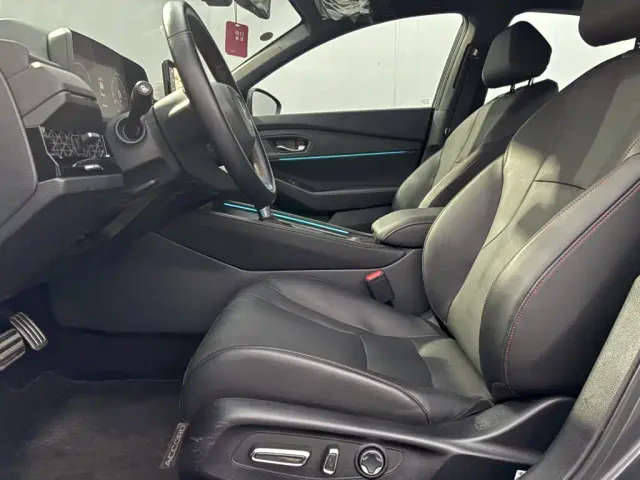 Honda Accord — Фото автомобиля 18