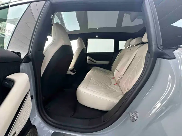 Nio ET5 Touring — Фото автомобиля 14