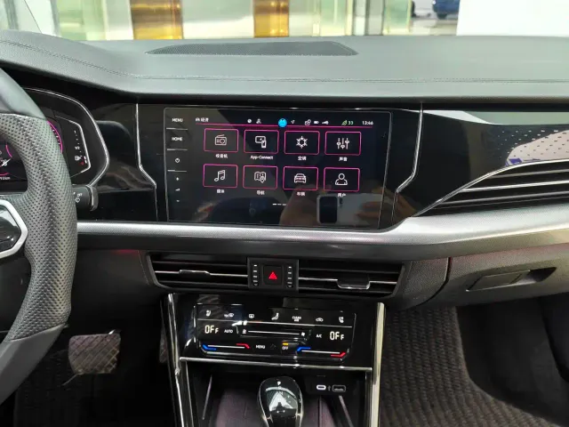 Volkswagen Passat — Фото автомобиля 14