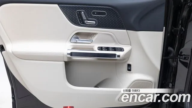 Mercedes-Benz EQB X243 — Фото автомобиля 15