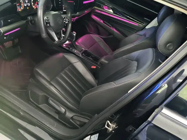 Volkswagen Passat — Фото автомобиля 14