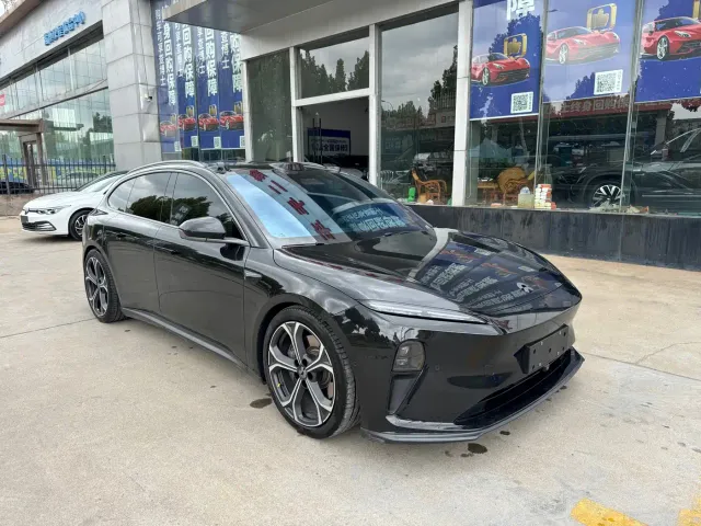 Nio ET5 Touring — Фото автомобиля 3
