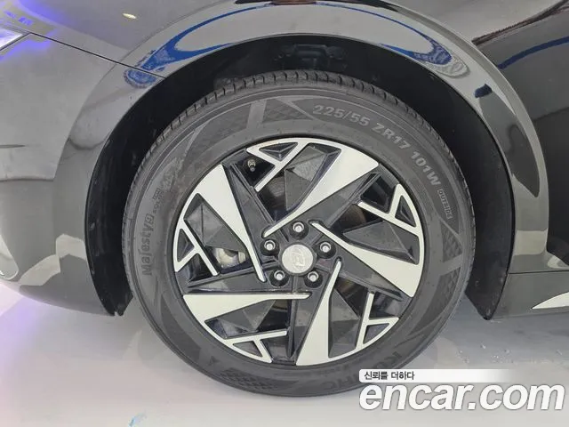 Hyundai Grandeur — Фото автомобиля 5
