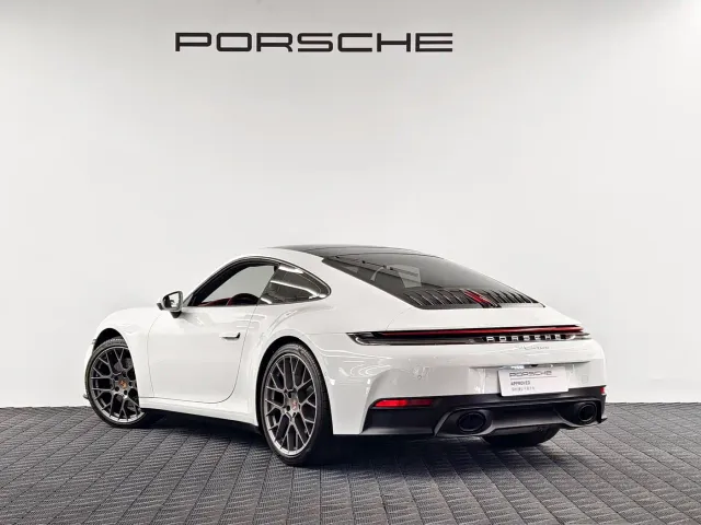 Porsche 911 — Фото автомобиля 7