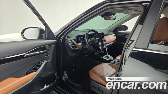 Kia Seltos — Фото автомобиля 10