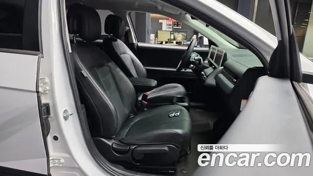 Hyundai Ioniq 5 — Фото автомобиля 11